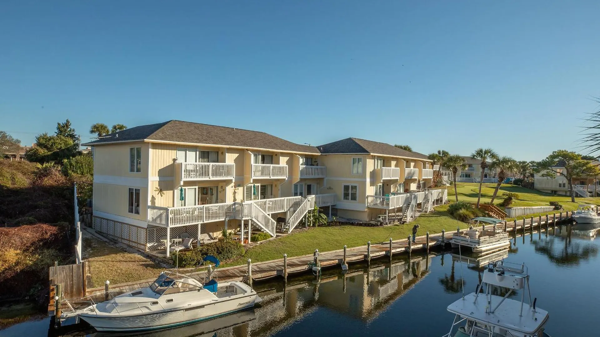 Sandpiper Cove 4216- By Holiday Isle Properties Destin 0*,  United States